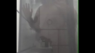 ç»§æ¯æ·‹æµ´ä»–å¦ˆçš„